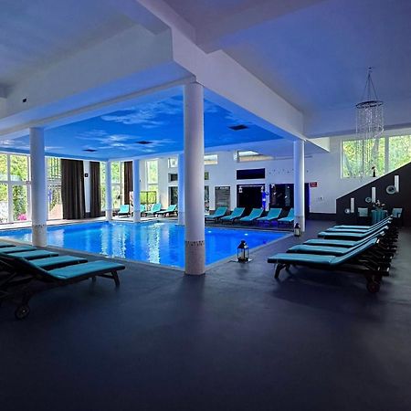 Vila Roca Hotel And Spa Валя-Драґанулуй Екстер'єр фото